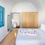 Апартаменты Hillside Elegance Тира