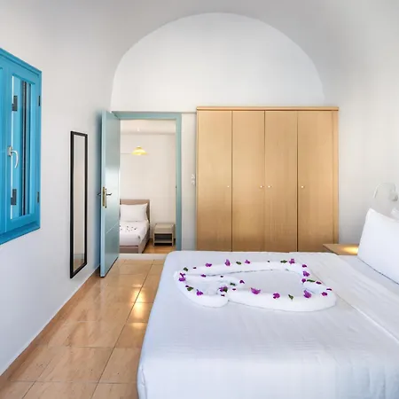 Daire Hillside Elegance Fira (Santorini)