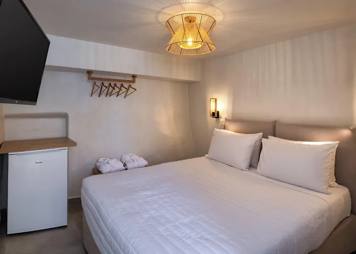 Hillside Elegance Daire