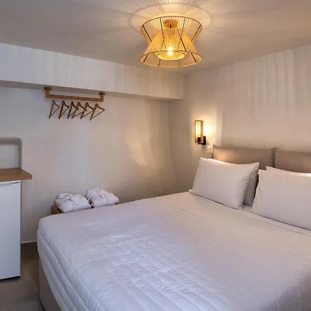 Hillside Elegance סנטוריני